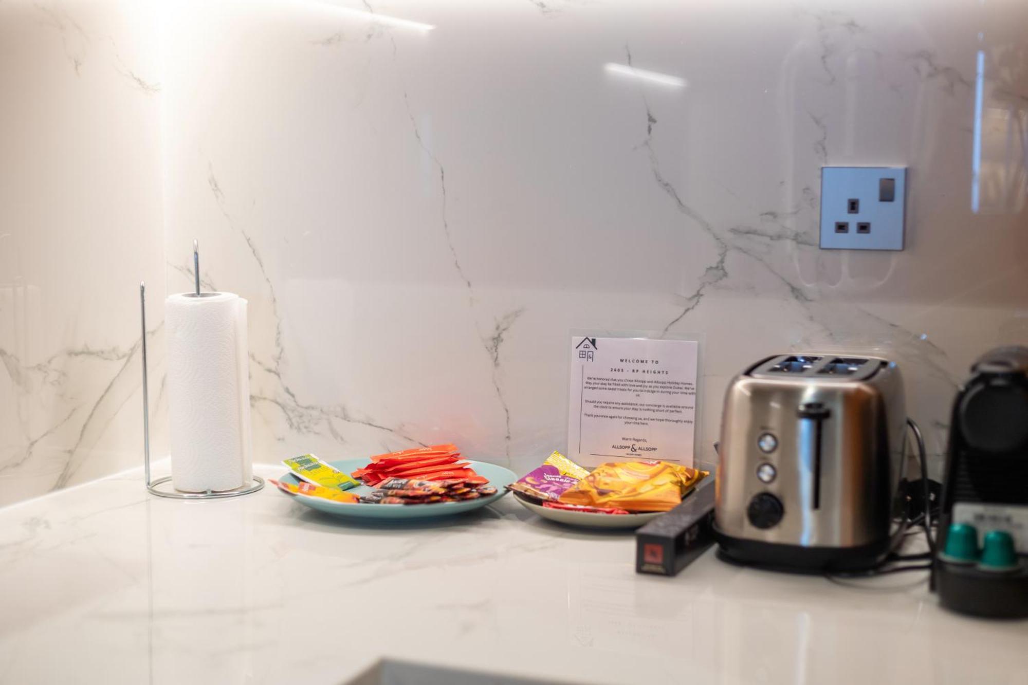 Modern 1Br Apartment, High Floor, Near Dubai Mall Kültér fotó