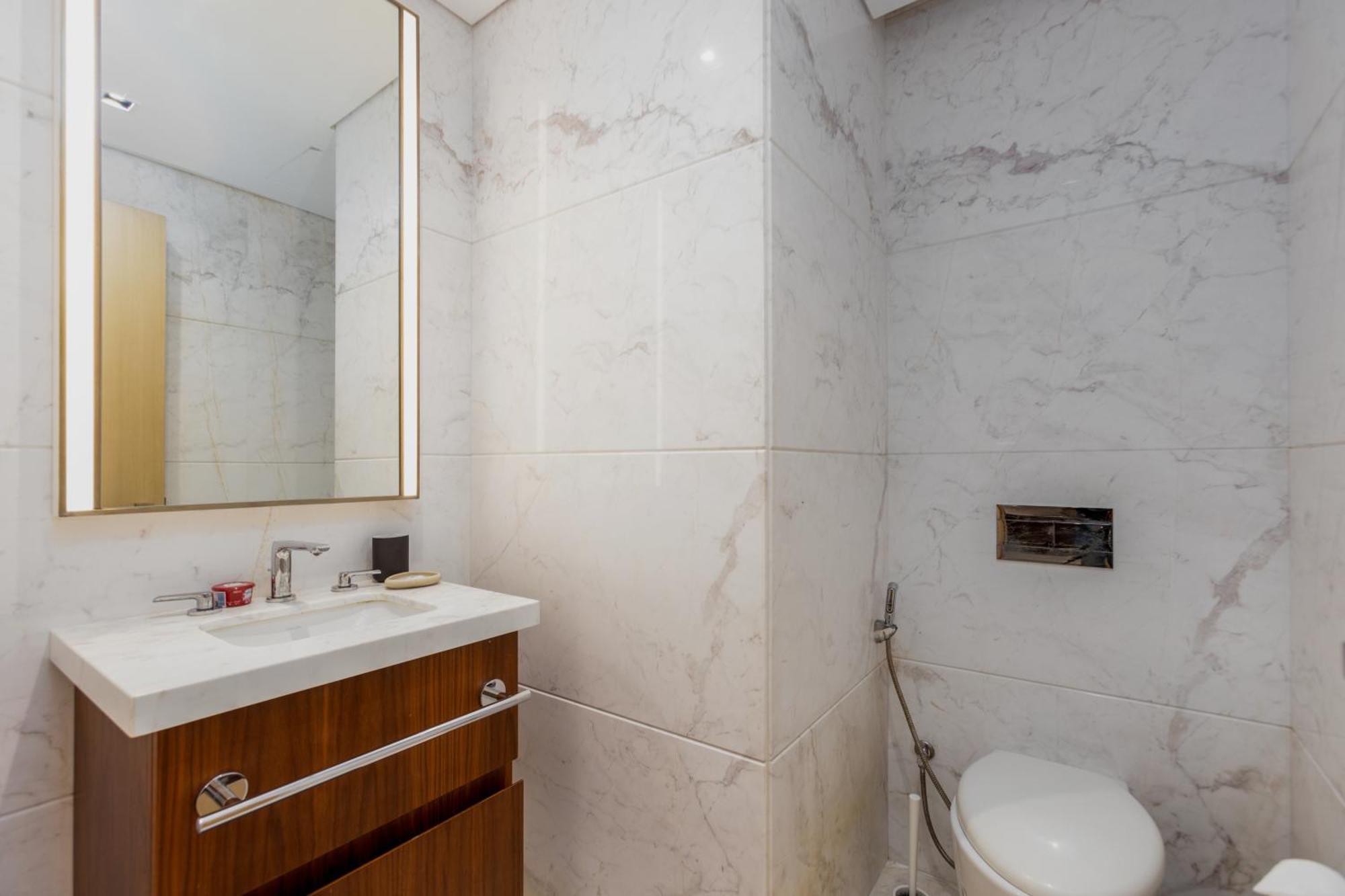 Modern 1Br Apartment, High Floor, Near Dubai Mall Kültér fotó